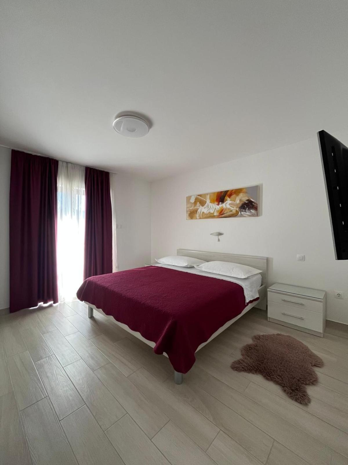 Apartman Tessa Vela Luka Exteriör bild